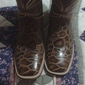 Cowboy boots sea turtle print size Mexican 27 and